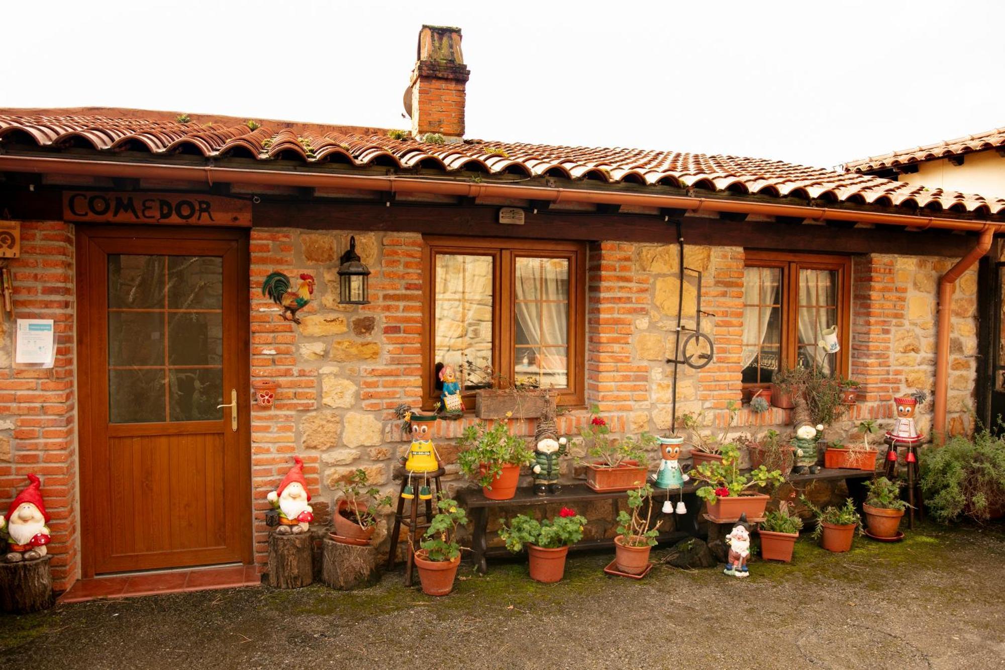 Posada La Herradura Liermo ภายนอก รูปภาพ